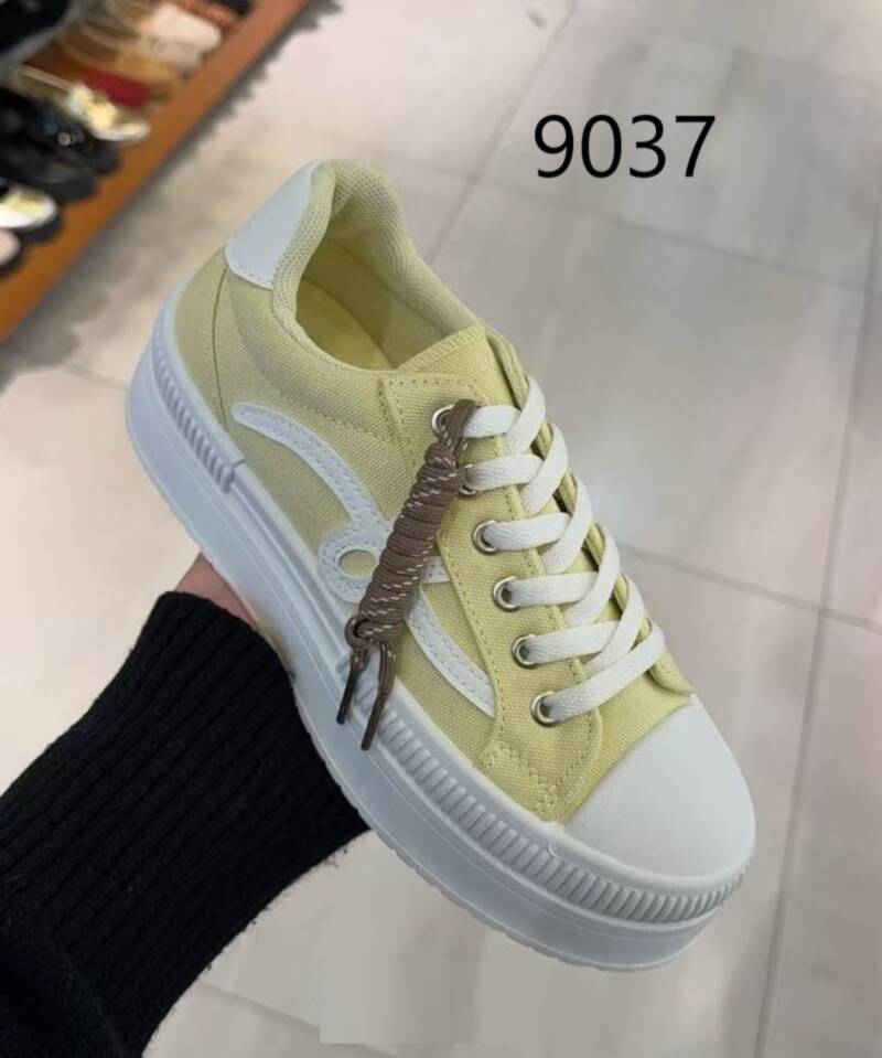 Buty sportowe damskie Roz 36-41 / 12 par